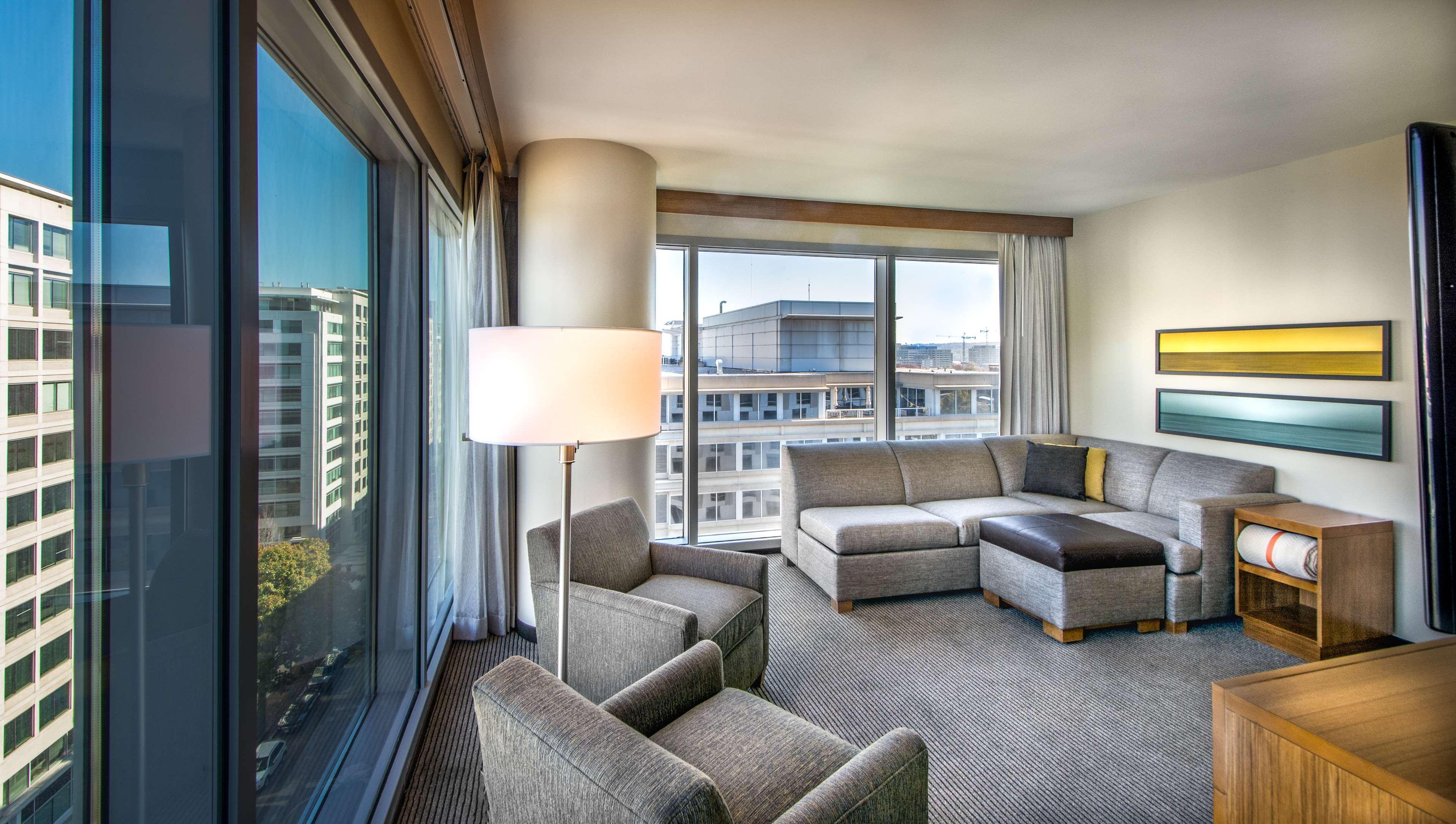 Hyatt Place Washington D.C./National Mall Экстерьер фото